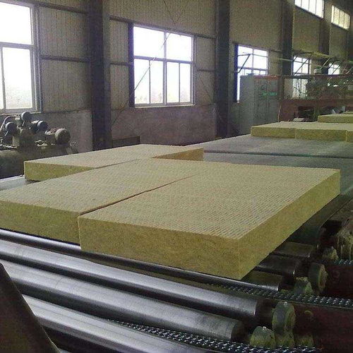 高密度防水巖棉板生產(chǎn)批發(fā)與巖棉復合板應(yīng)用前景分析